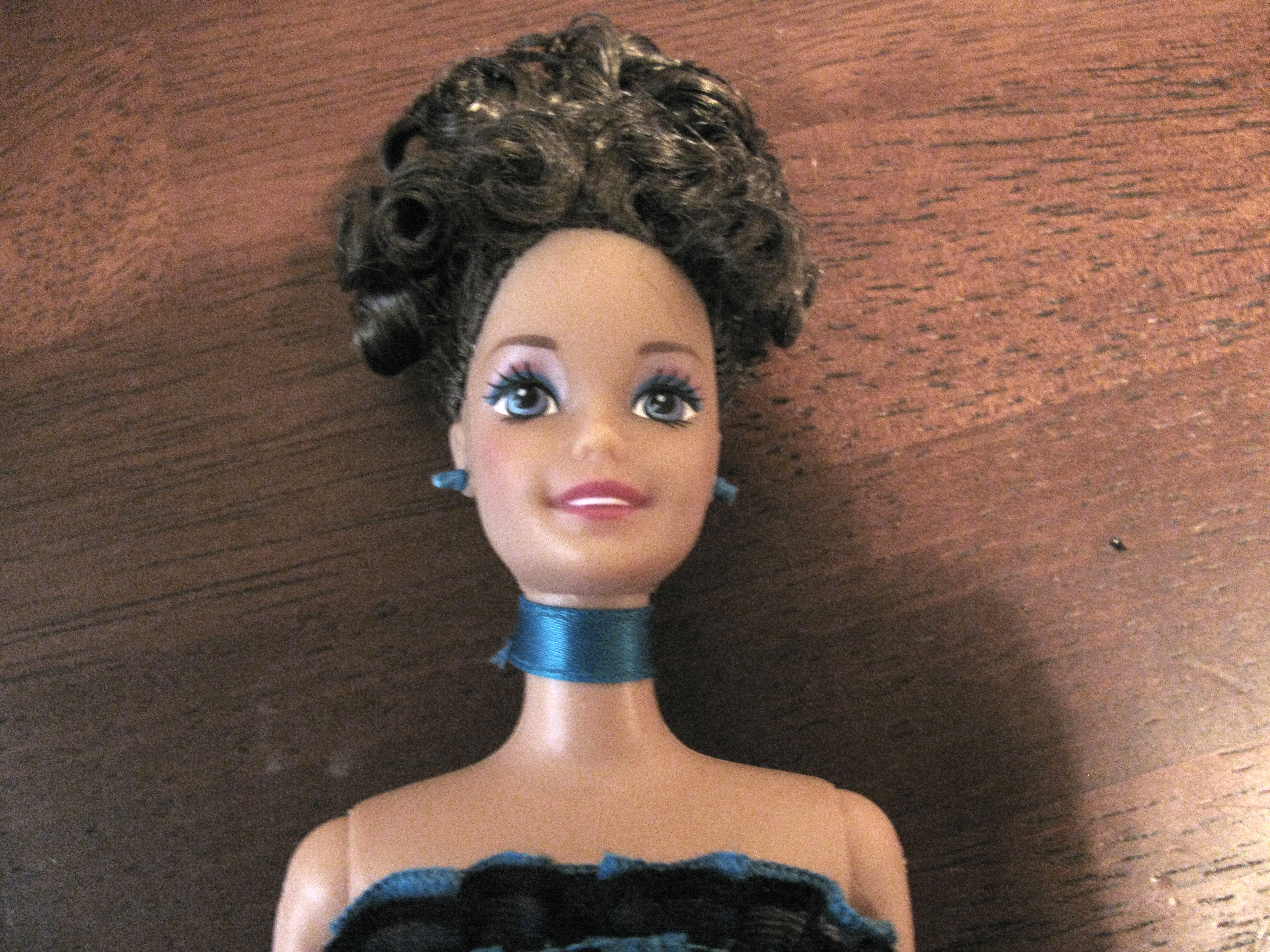 How to Curl Barbies Hair Using the Freezer pictures How to Curl Barbies Hair Using the Freezer pics